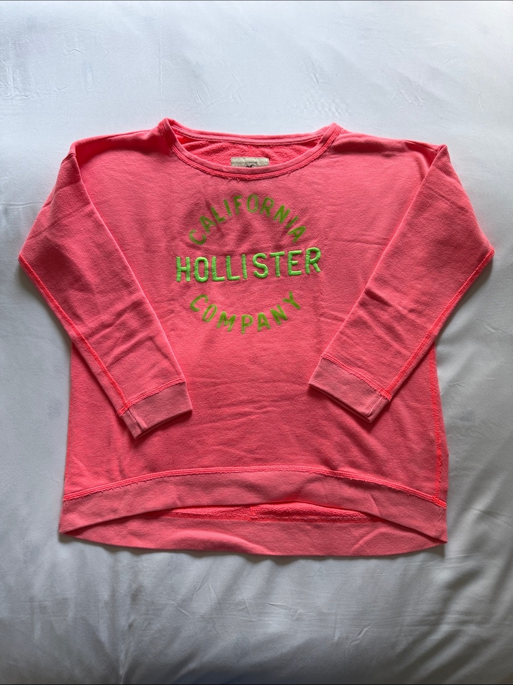 Hollister Women's Coral Crewneck Pullover Sweater